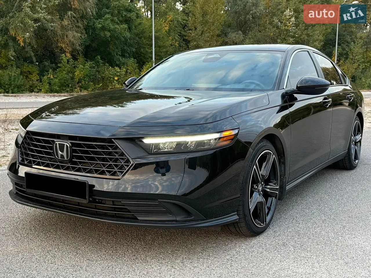 Honda Accord 2023 photo 2