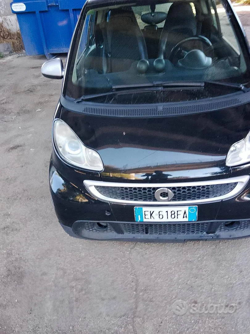 Smart Fortwo 2011 photo 3