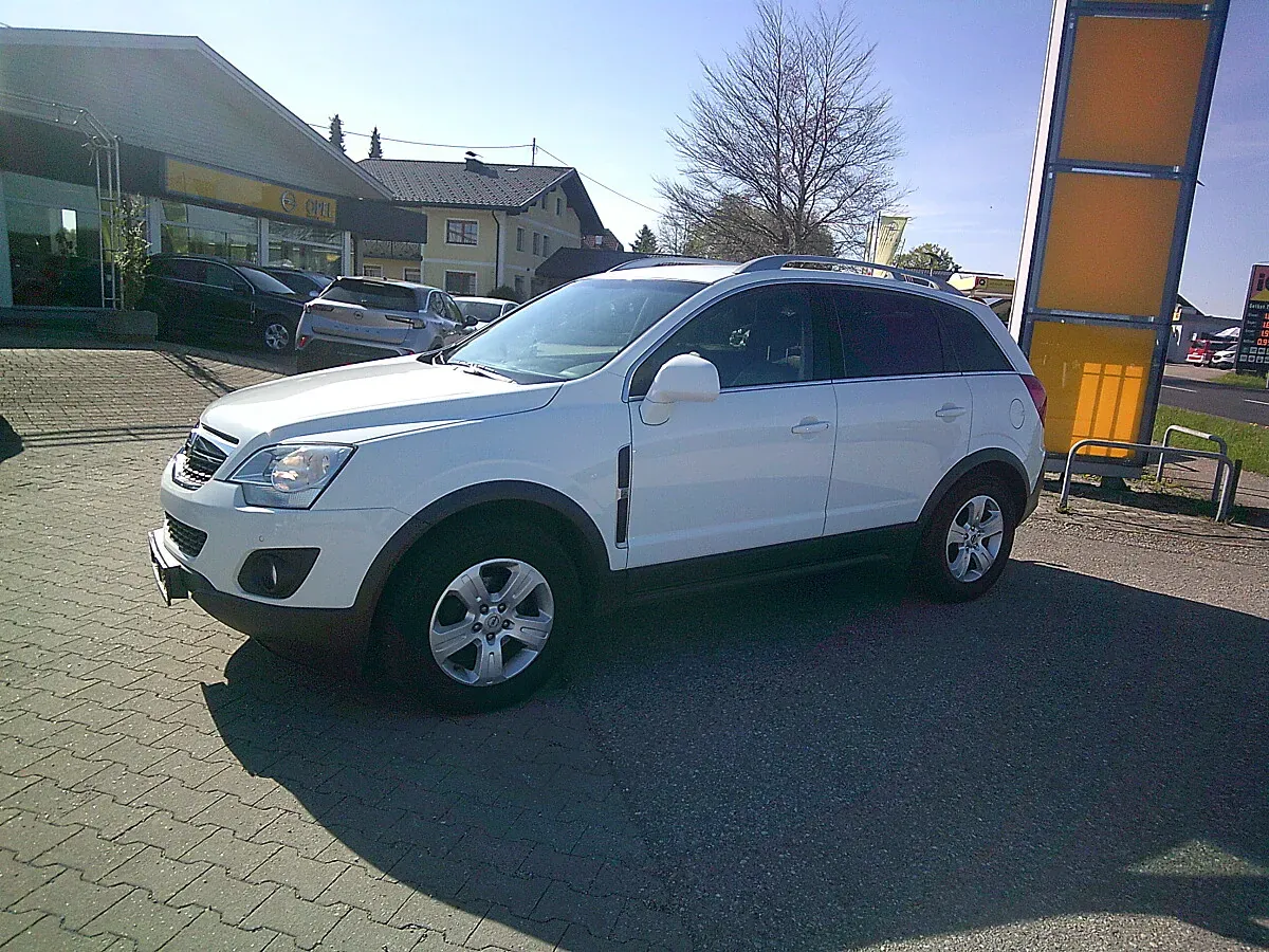 Opel Antara 2012 photo 3