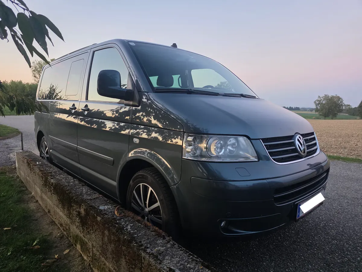 Volkswagen Multivan 2006 photo 3