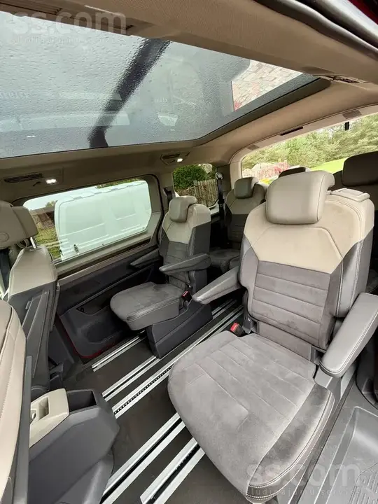 Volkswagen Multivan 2023 photo 2