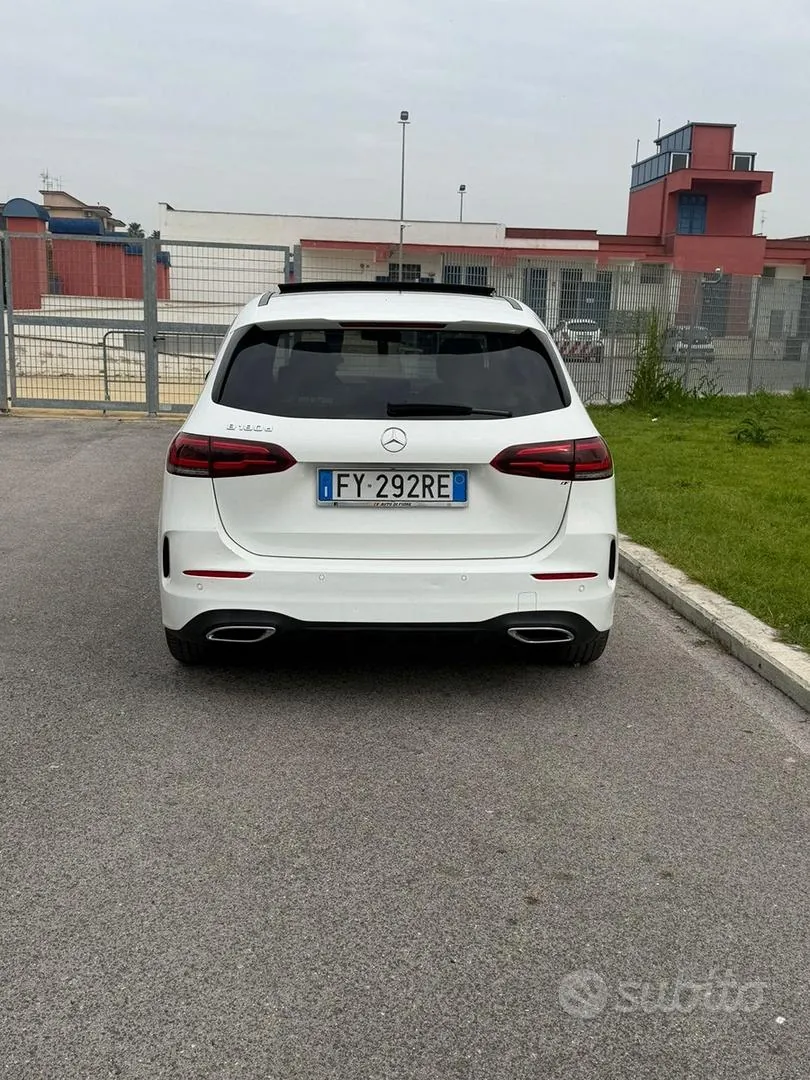 Mercedes-Benz B-Class 2019 photo 4