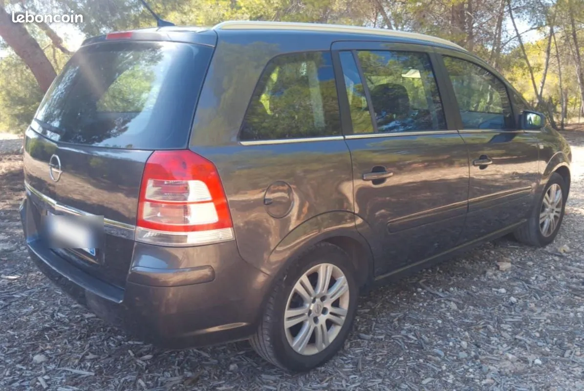 Opel Zafira