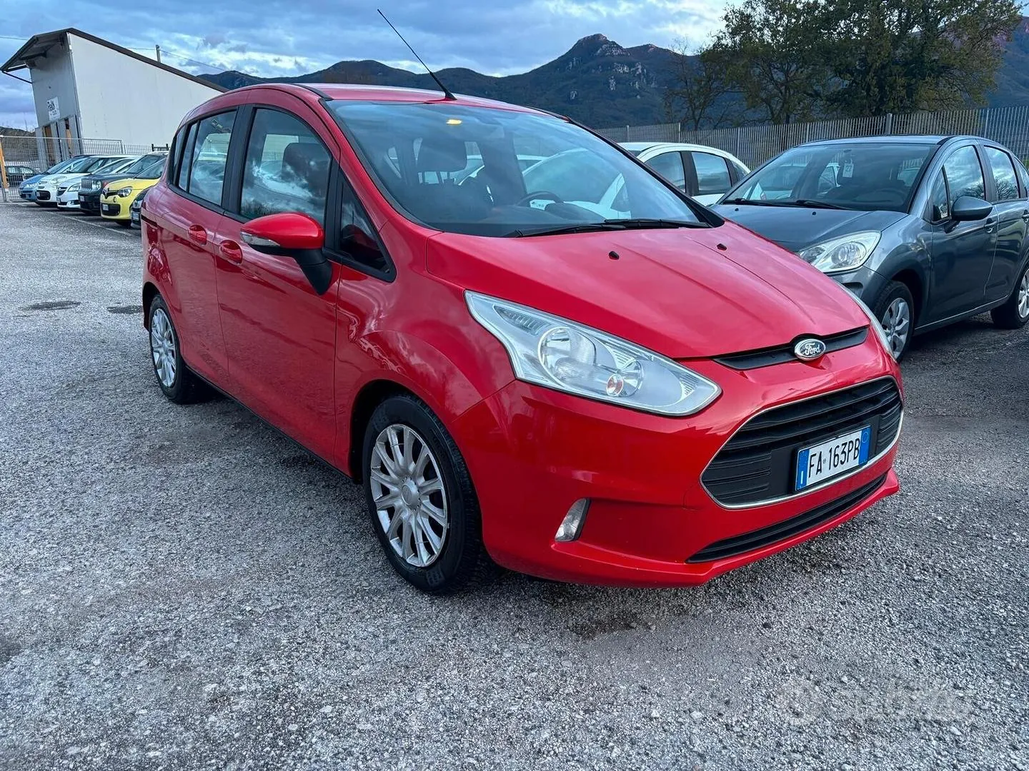 Ford B-Max 2015 photo 2