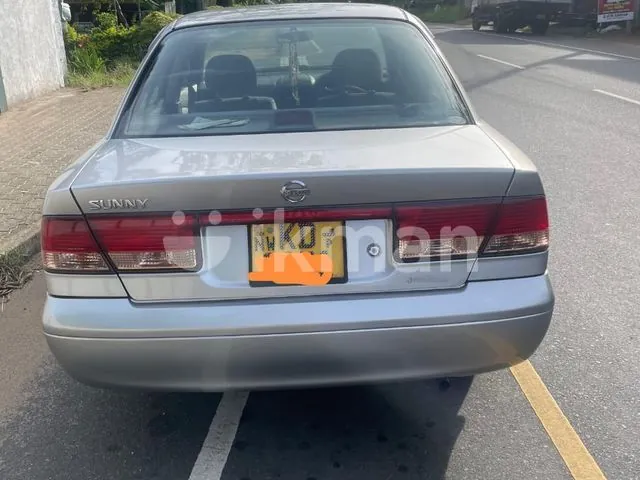 Nissan Sunny 2004 photo 2