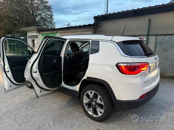 Jeep Compass 2019 photo 2