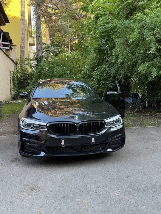 BMW 5 Series 2018 photo 3