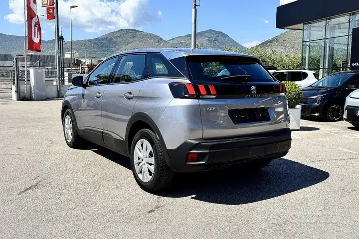 Peugeot 3008 2023 photo 5