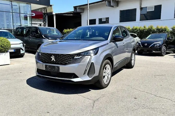 Peugeot 3008 2023 photo 3
