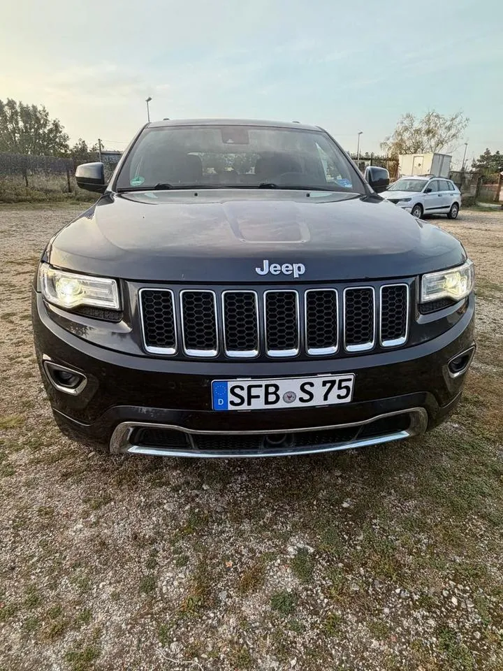 Jeep Grand Cherokee Overland