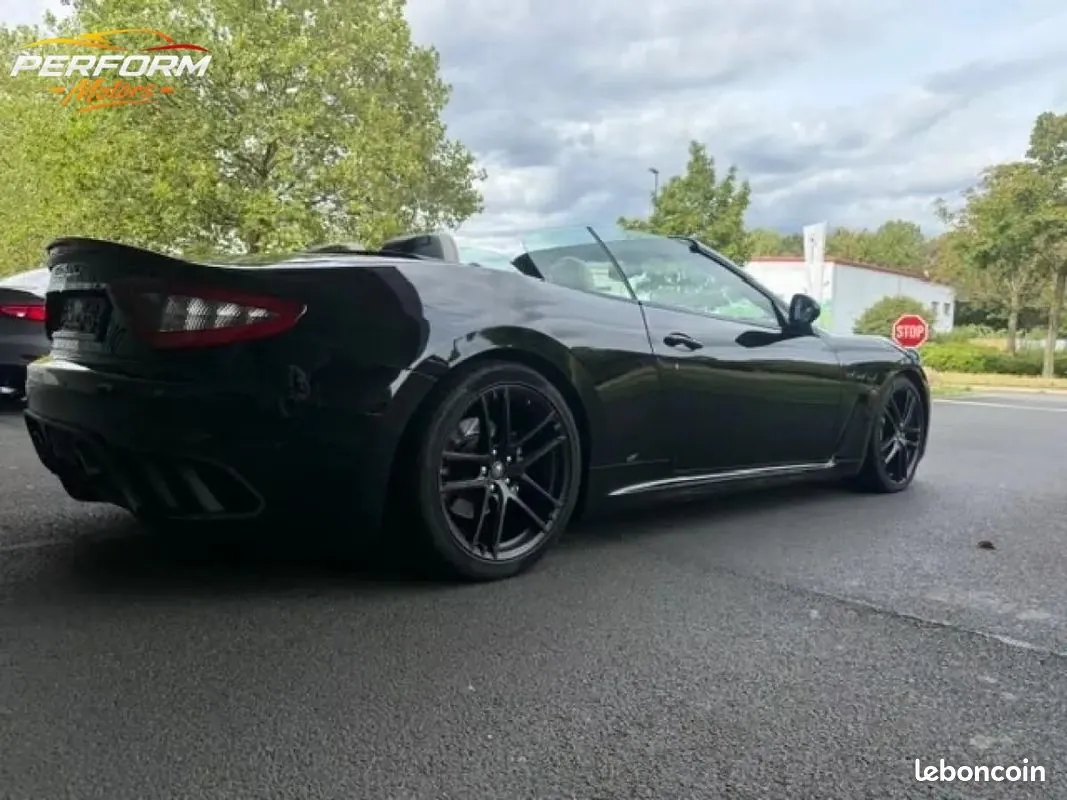 Maserati Grancabrio 2013 photo 4
