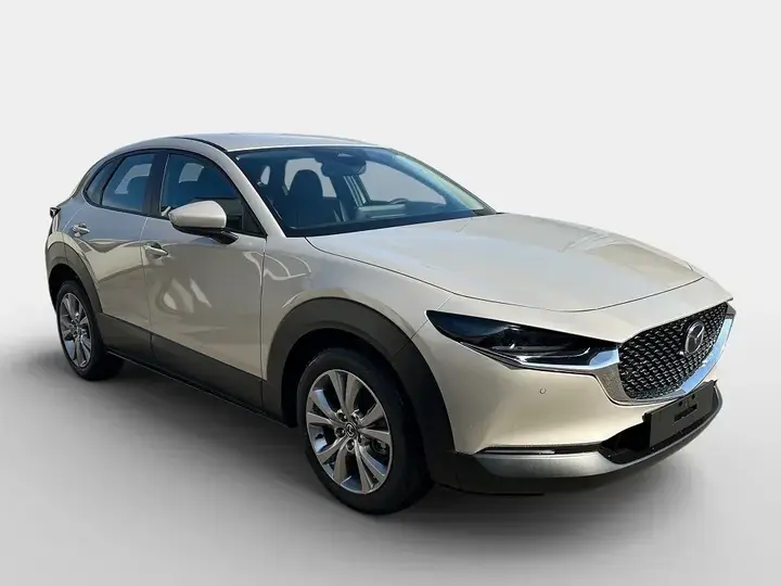 Mazda Cx-30 photo 2