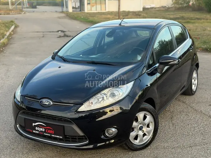 Ford Fiesta 2012 photo 4