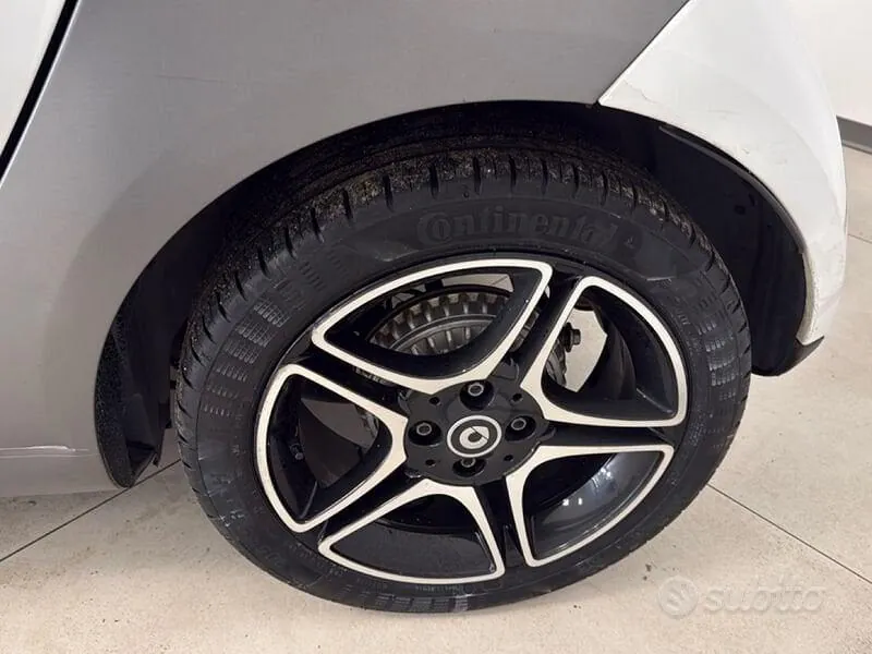 Smart Fortwo 2018 photo 5