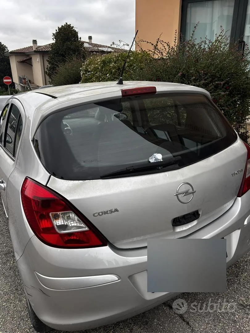 Opel Corsa 2007 photo 2
