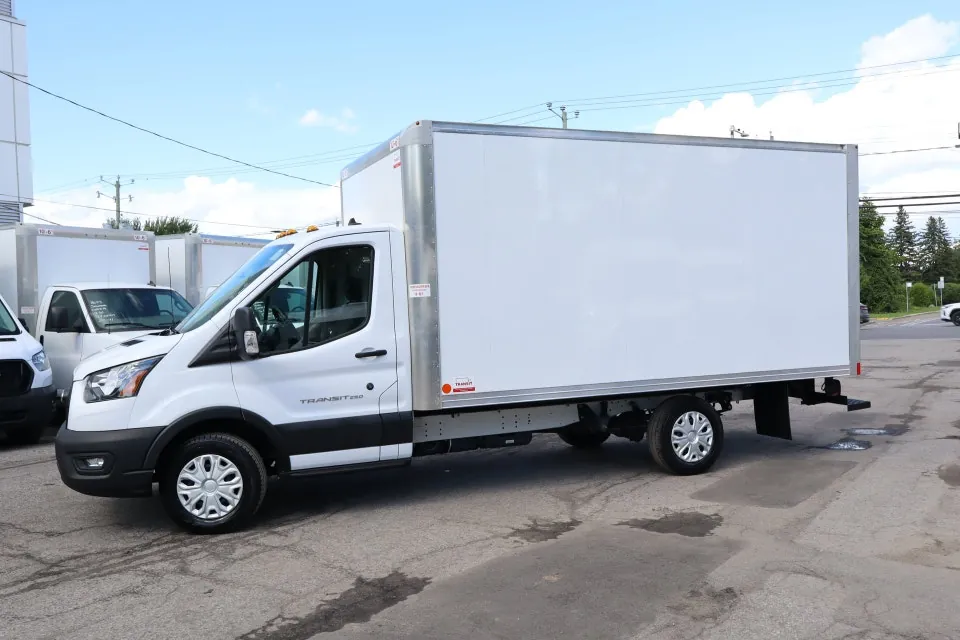 Ford Transit 2024 photo 5