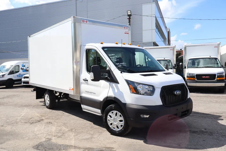 Ford Transit 2024 photo 3