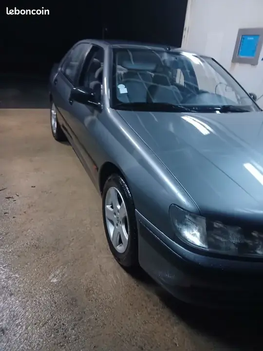 Peugeot 406 1996 photo 2