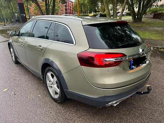 Opel Insignia Country Tourer 2014 photo 4