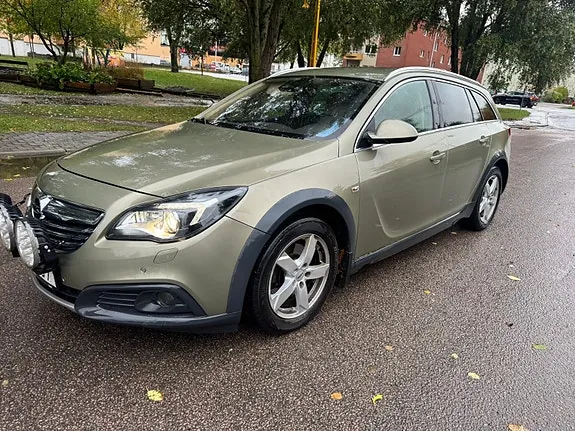 Opel Insignia Country Tourer