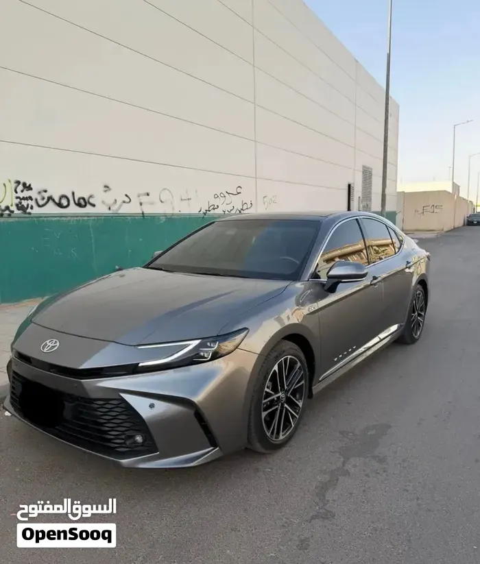 Toyota Camry 2025 photo 5