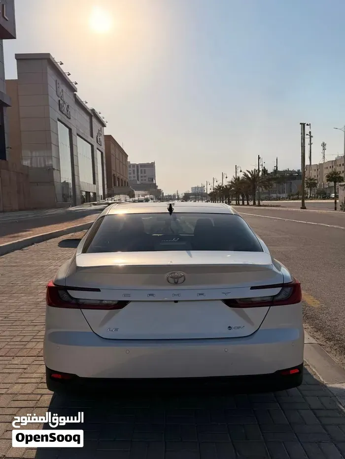 Toyota Camry 2025 photo 3