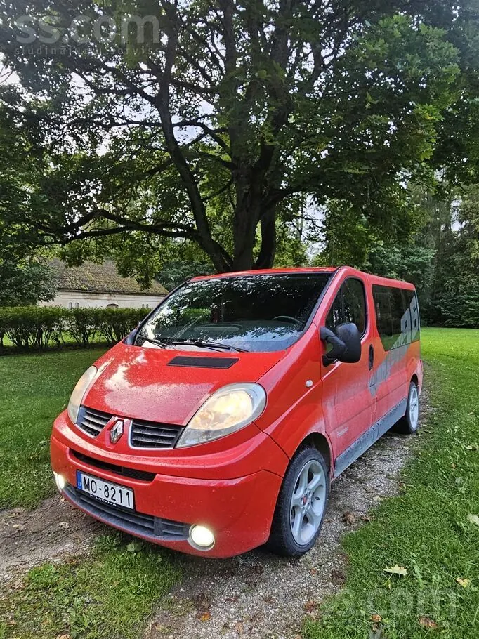 Renault Trafic 2007 photo 2