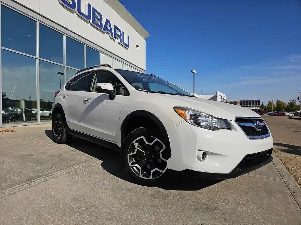 Subaru Xv 2015 photo 2