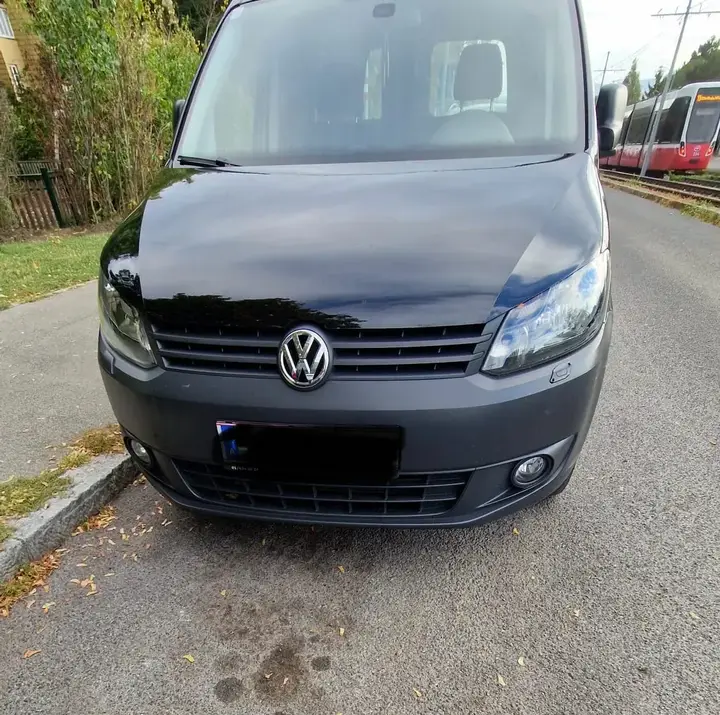 Volkswagen Caddy 2013 photo 2