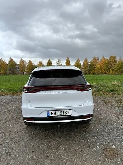 BYD Tang 2023 photo 4