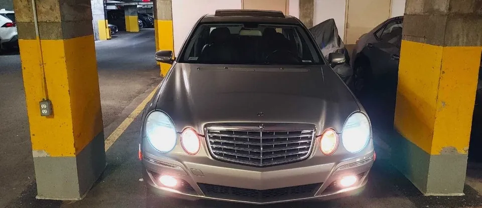 Mercedes-Benz E-Class 2008 photo 4