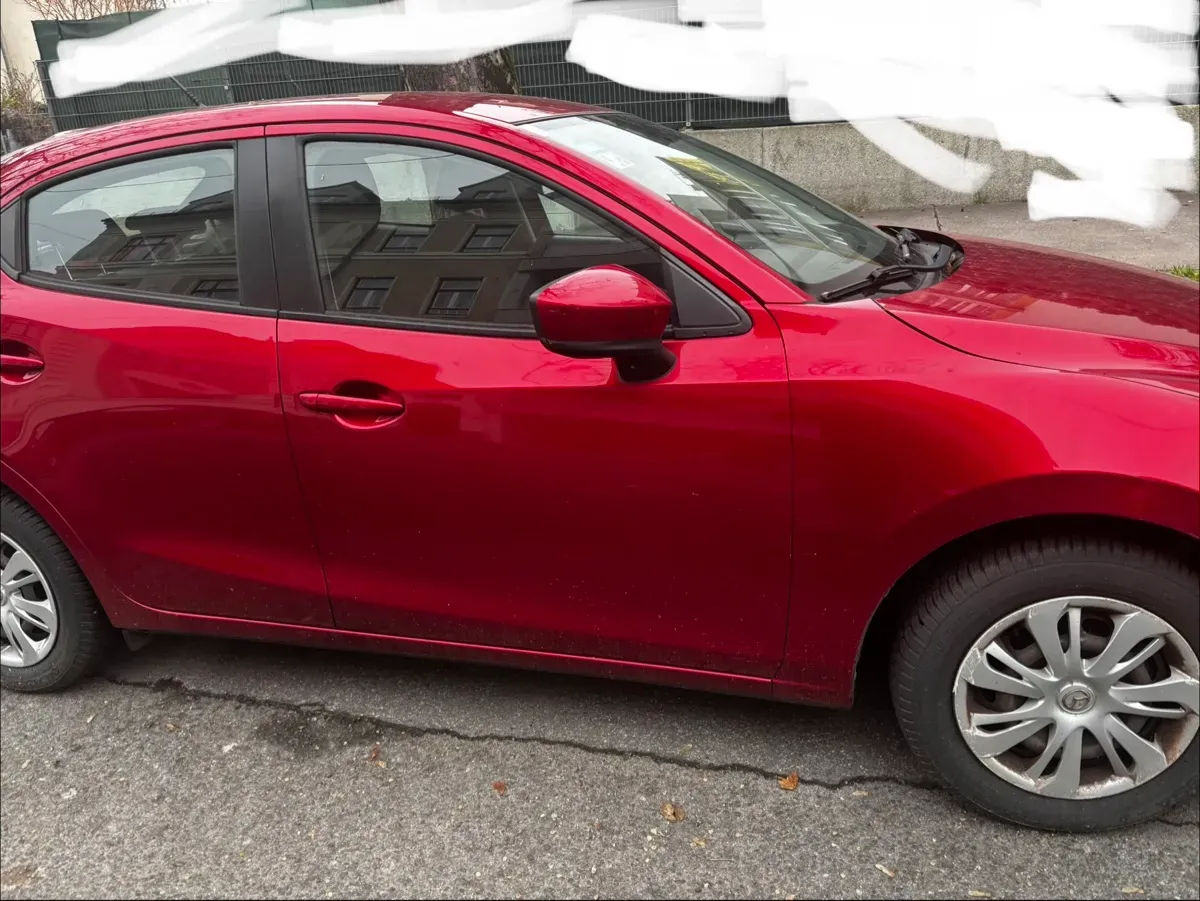 Mazda Mazda2 2019 photo 2