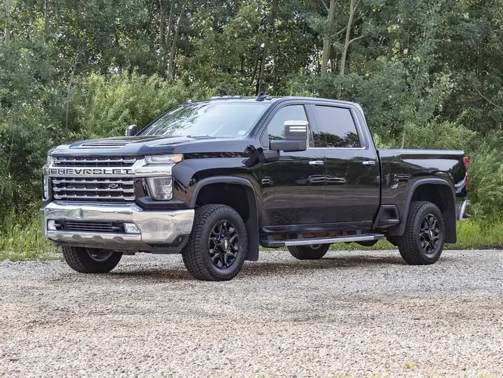 Chevrolet Silverado 2500Hd 2020 photo 3
