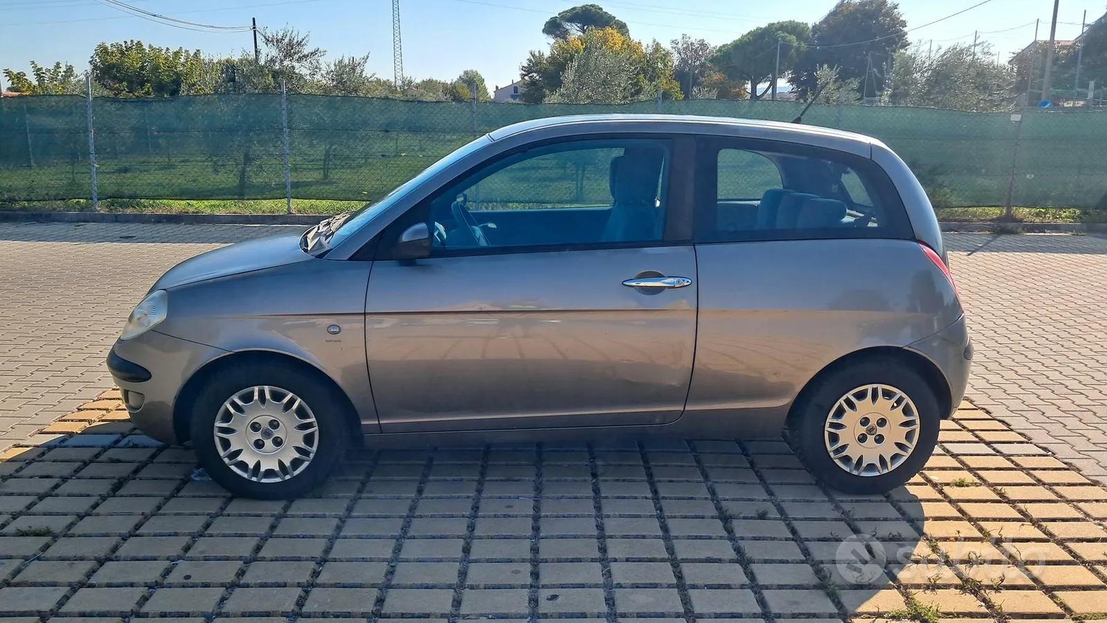 Lancia Ypsilon