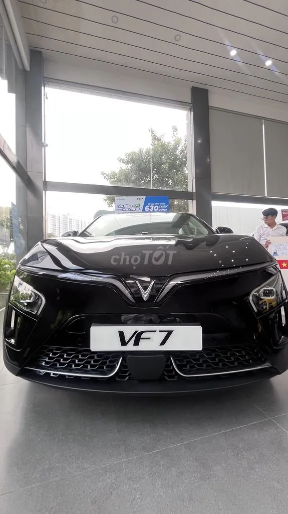 Vinfast Vf7 photo 2