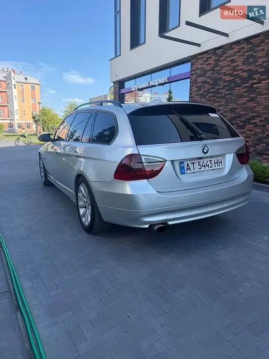 BMW 3 Series 2006 photo 3