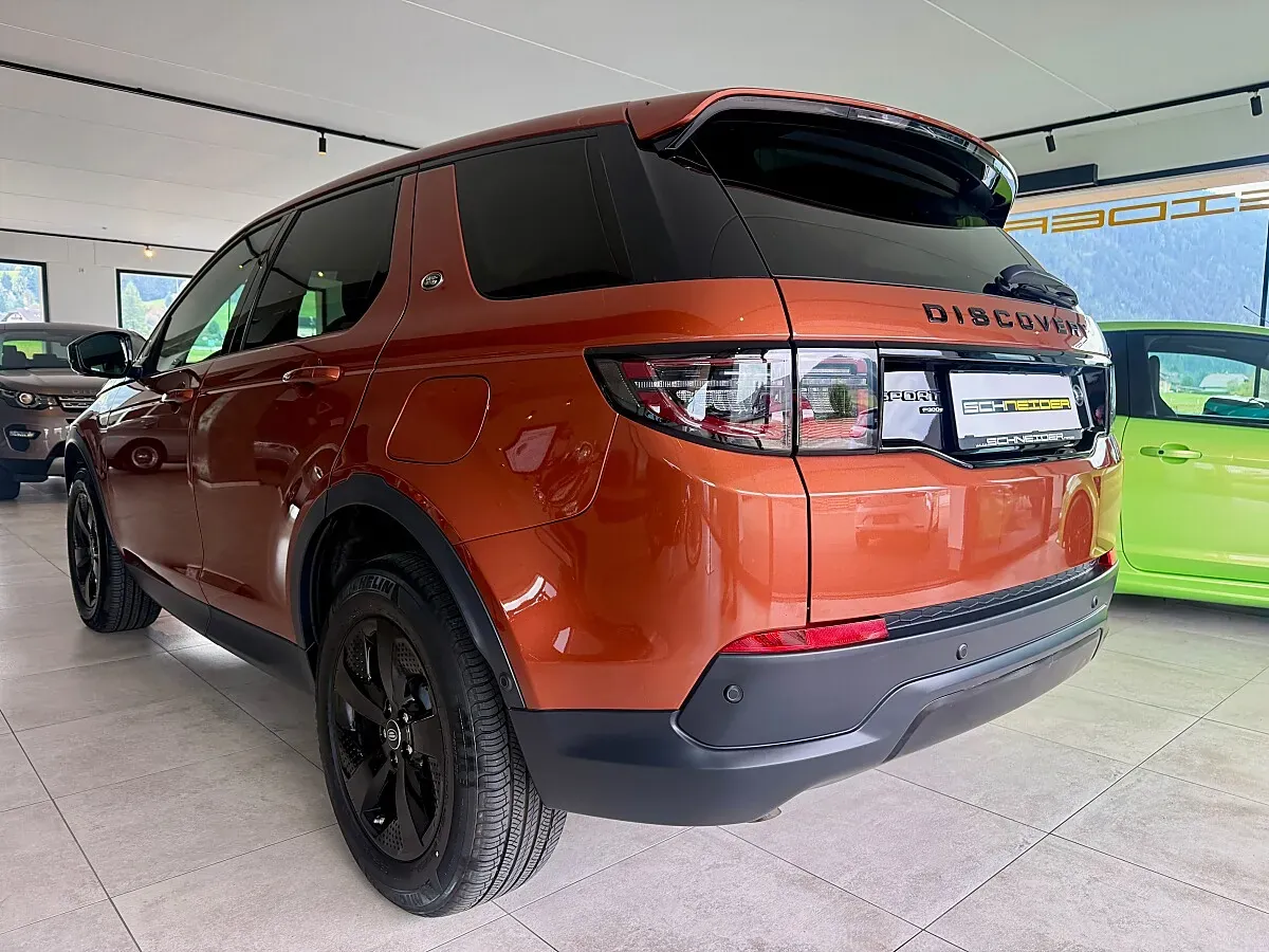 Land Rover Discovery Sport 2021 photo 3