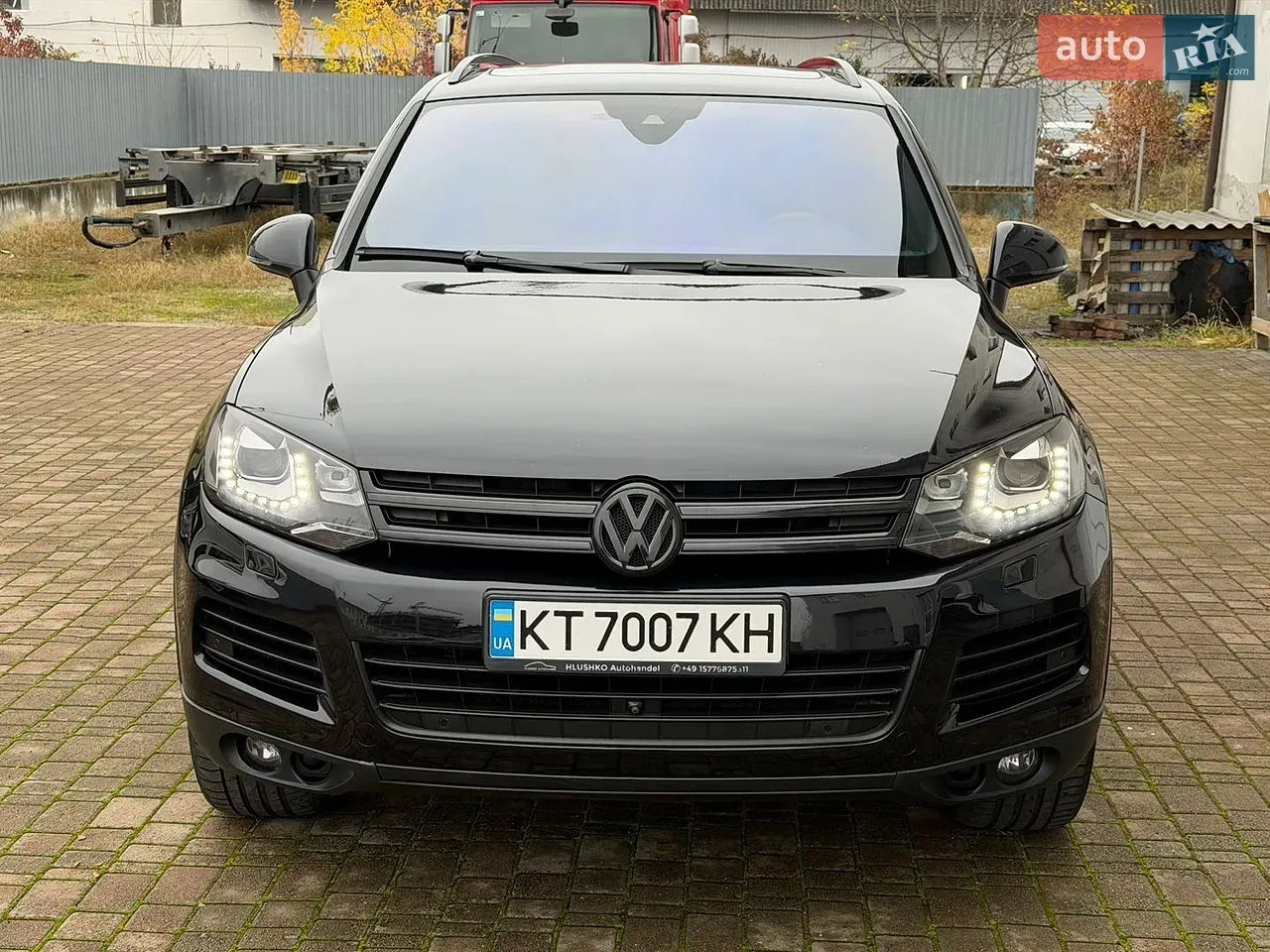 Volkswagen Touareg 2012 photo 2