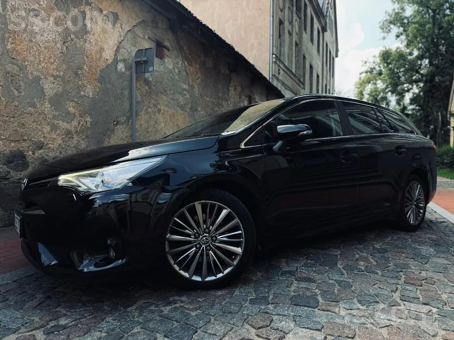 Toyota Avensis 2016 photo 4