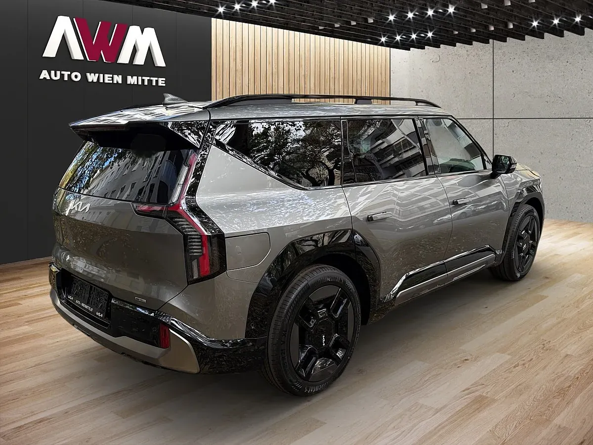 Kia Ev9 photo 4