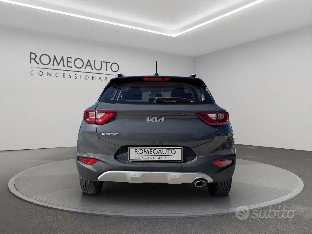 Kia Stonic 2023 photo 5