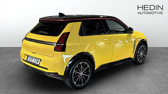 Renault 5 E-Tech 2027 photo 2