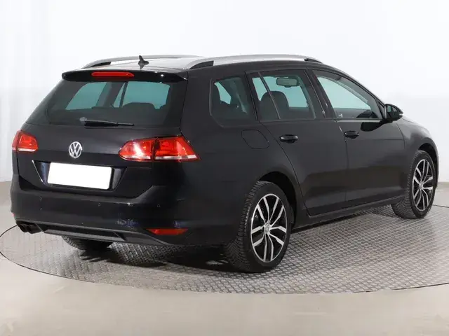Volkswagen Golf Variant 2013 photo 4