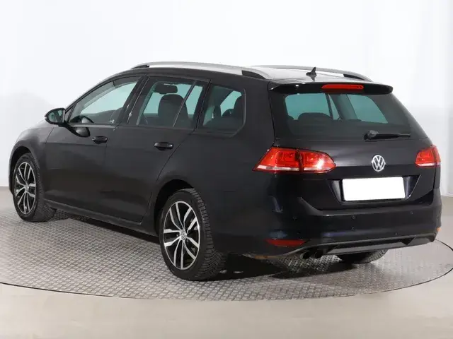 Volkswagen Golf Variant 2013 photo 3