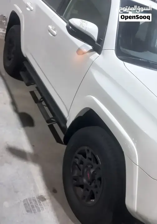 Toyota 4Runner 2023 photo 2