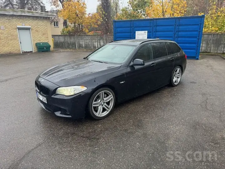 BMW 530