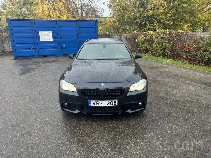 BMW 530 2012 photo 5