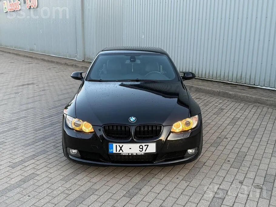 BMW E93