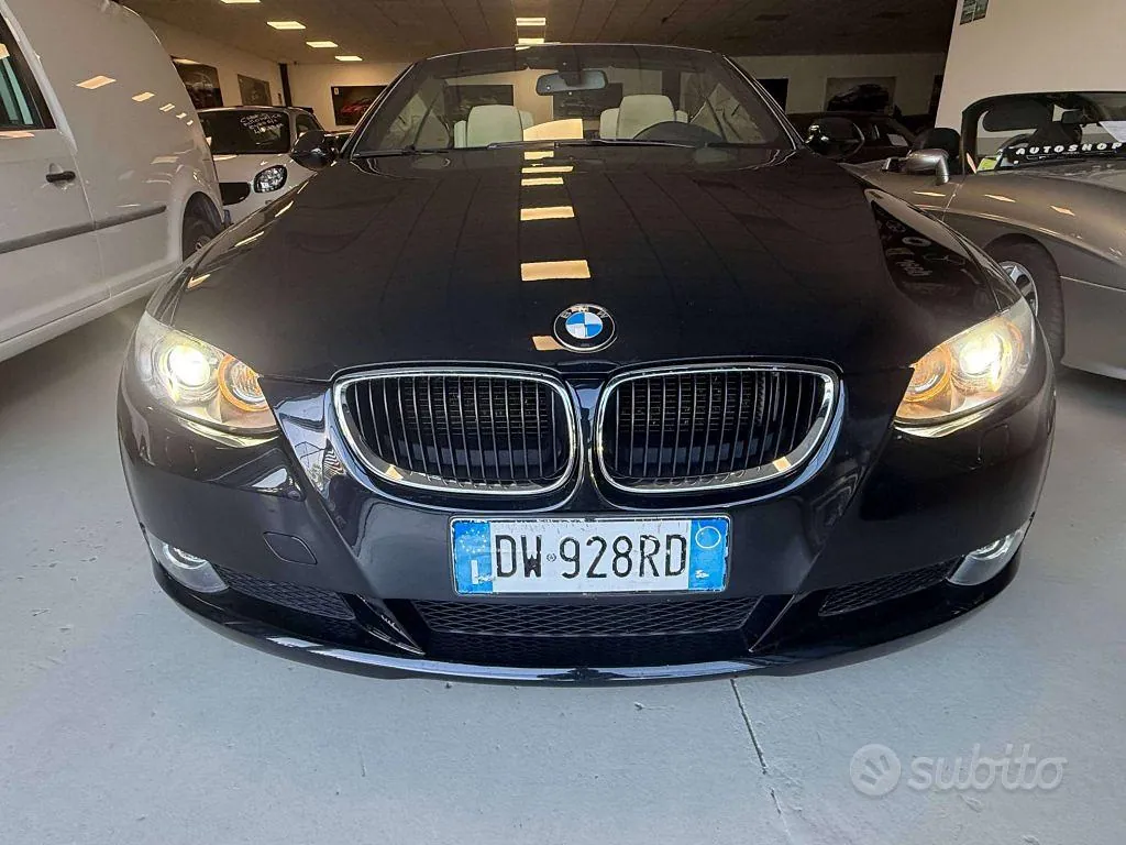 BMW 3 Series 2009 photo 5
