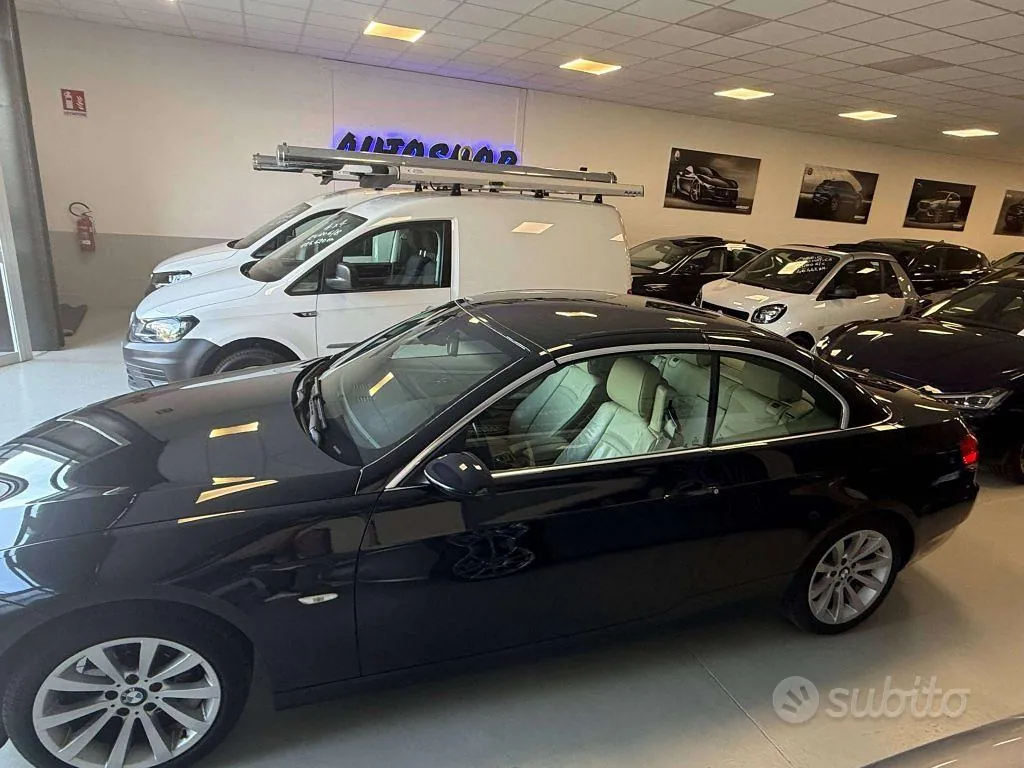 BMW 3 Series 2009 photo 2